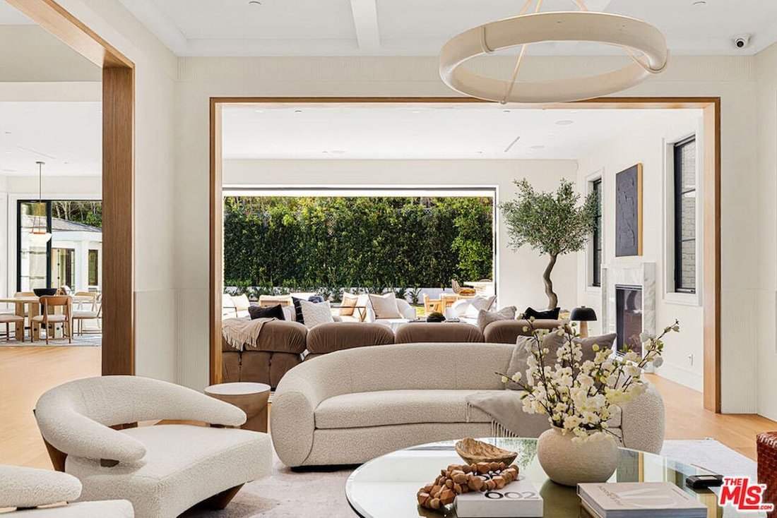 House in Los Angeles, California, United States 5 - 18400457