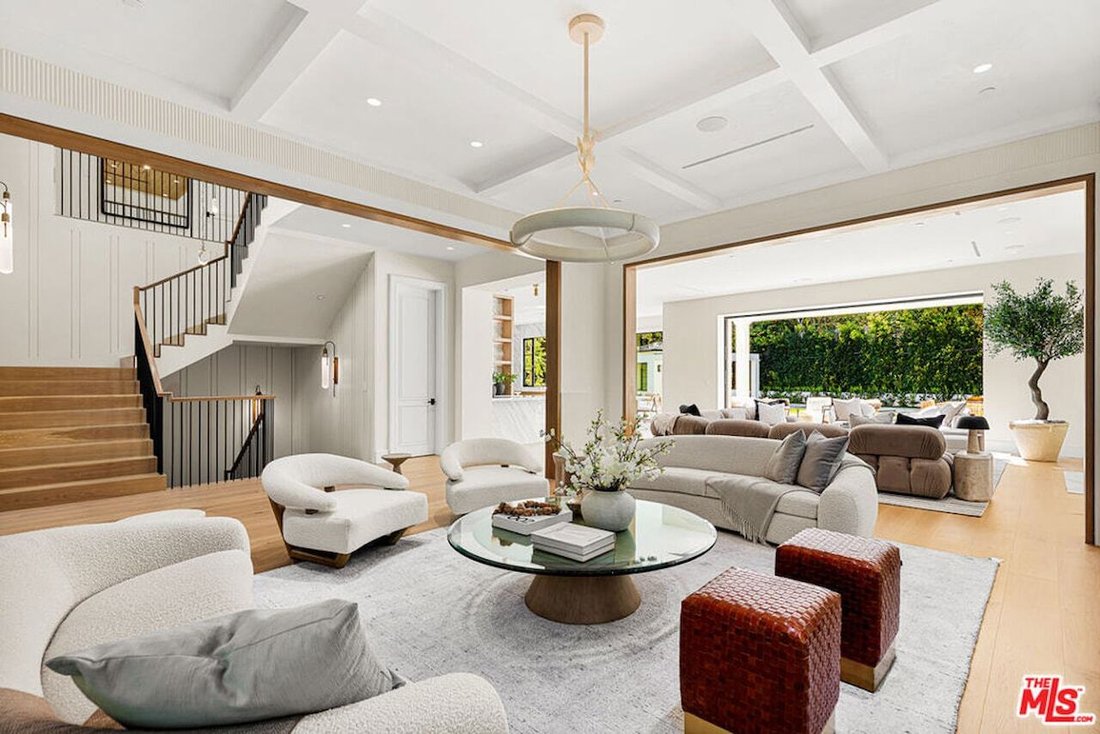 House in Los Angeles, California, United States 3 - 18400457