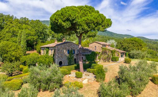 Casa di campagna a Cetona, Toscana, Italia 1