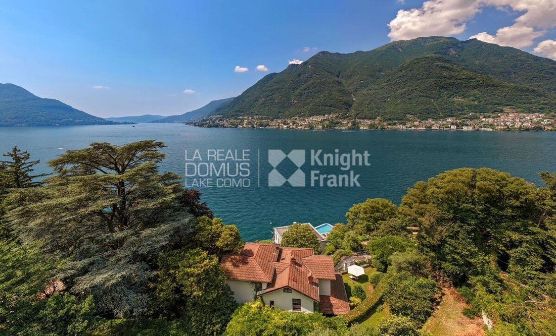 Villa in Pognana Lario, Lombardy, Italy 1 - 17356020