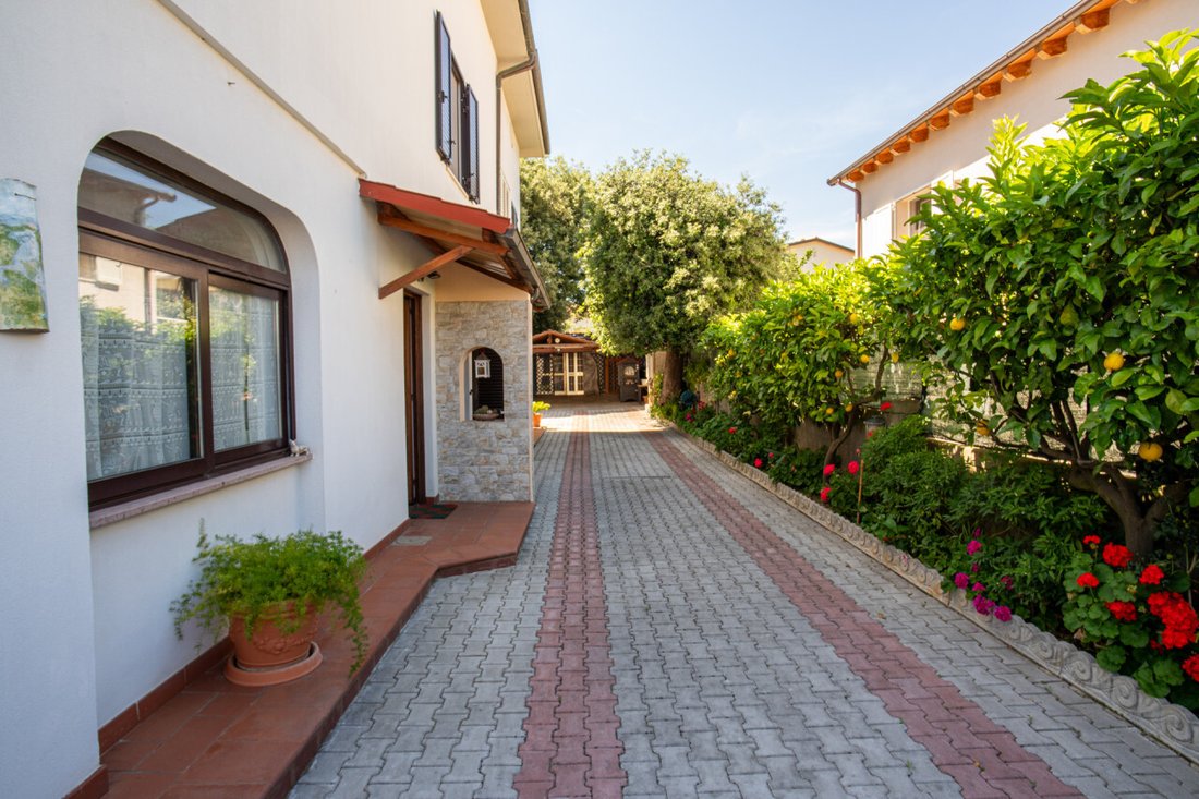 Villa in Serragrande, Rosignano Marittimo, Italy 3 - 18402381