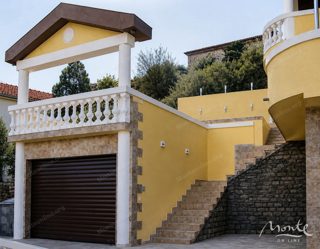 House in Lepetani, Kotor Municipality, Montenegro 3 - 18402426
