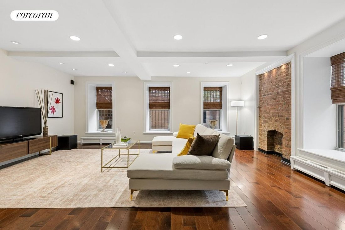 Condo in New York, New York, United States 3 - 18402579