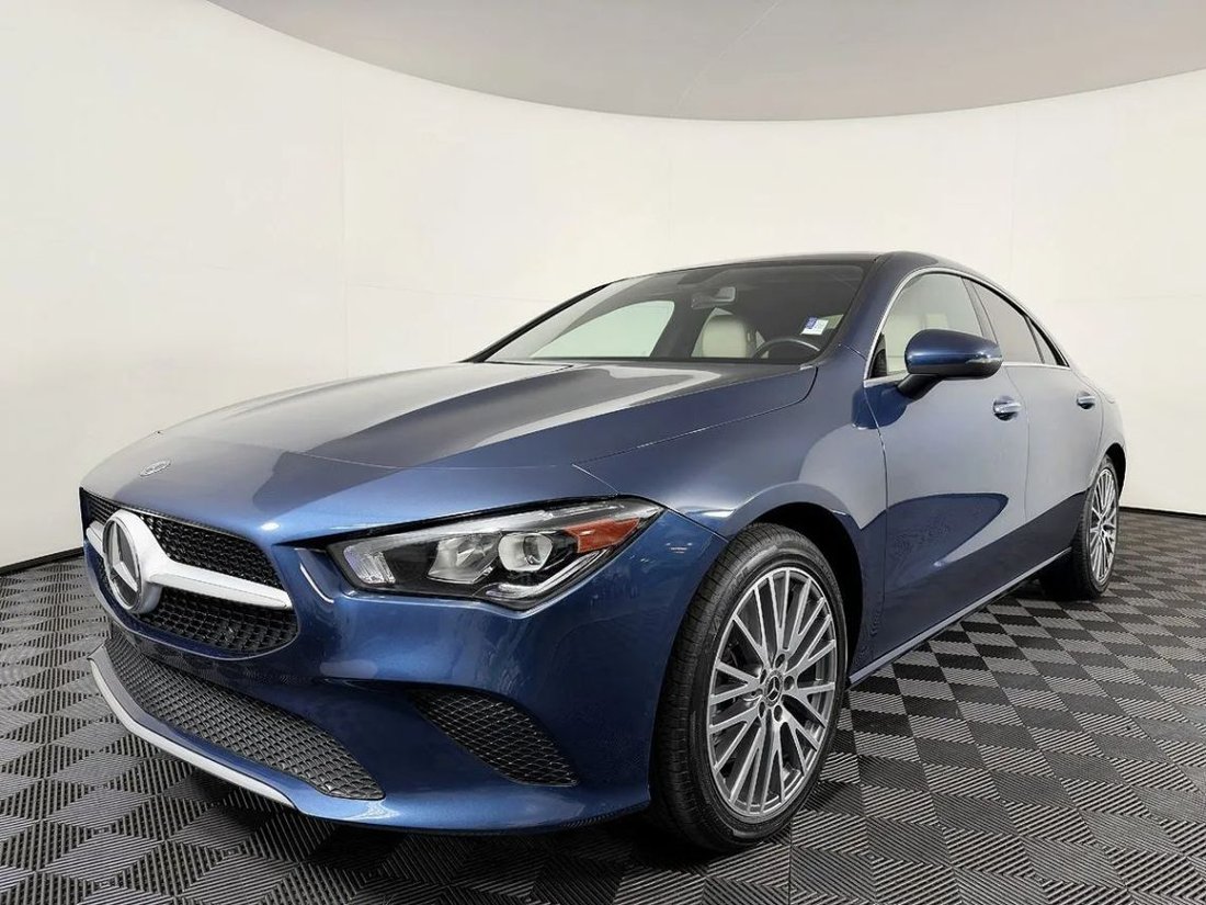 Coupe in Lynnwood, WA, United States 2 - 18400672