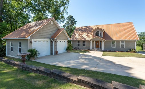 House in Lincoln, Alabama, United States 1