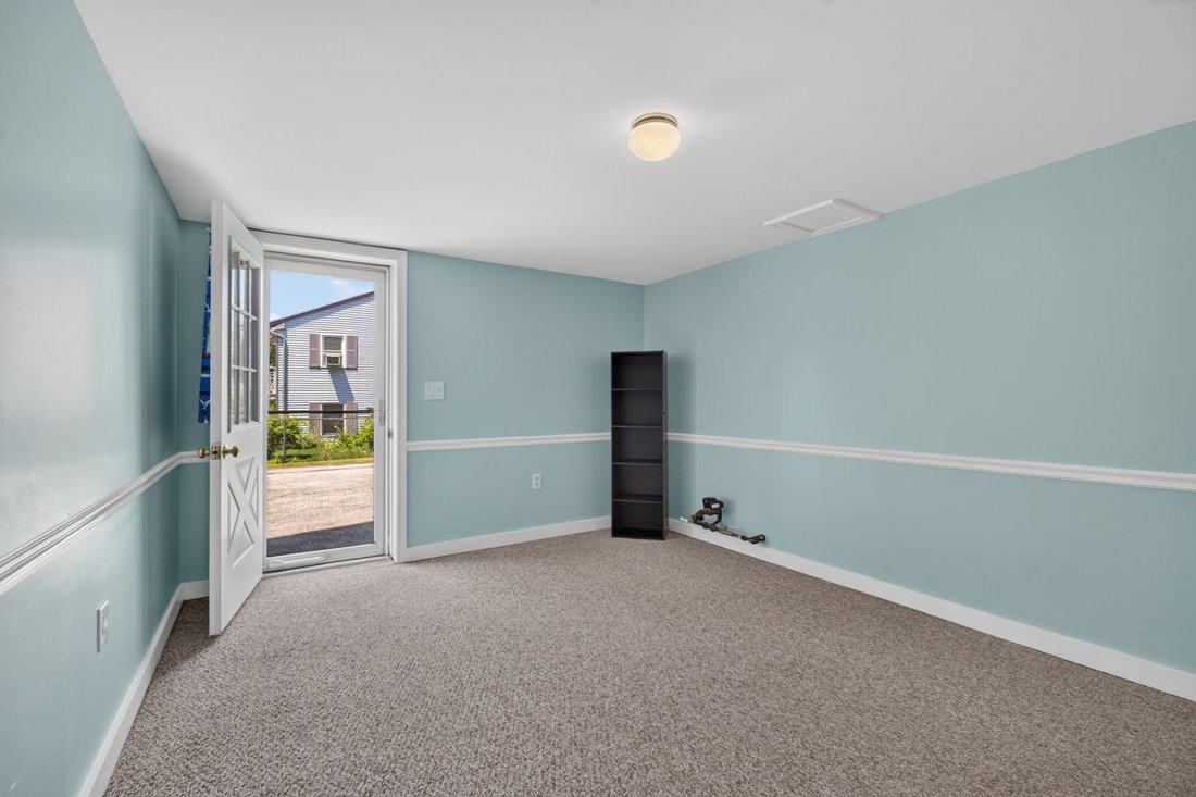 House in Groton, Connecticut, United States 5 - 18402590
