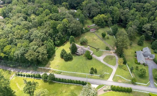 House in Mountain Brook, Alabama, United States 1