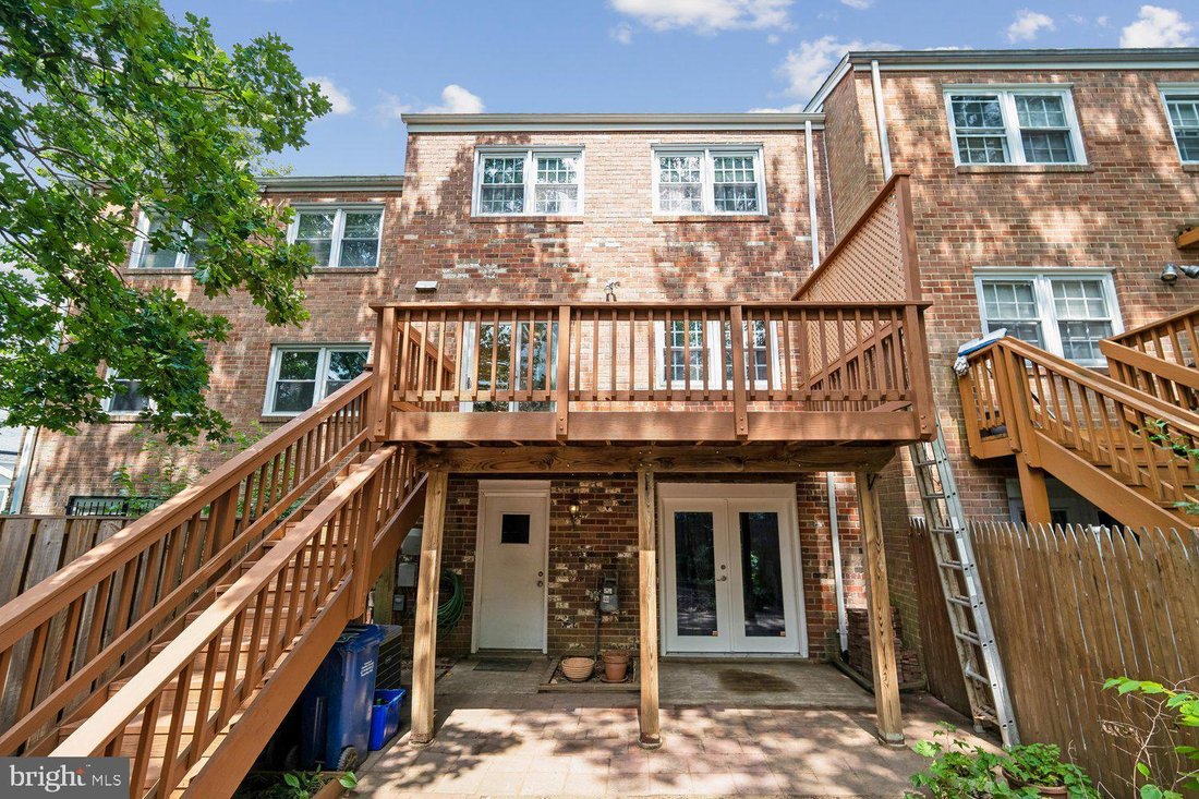 House in Idylwood, Virginia, United States 4 - 18199296