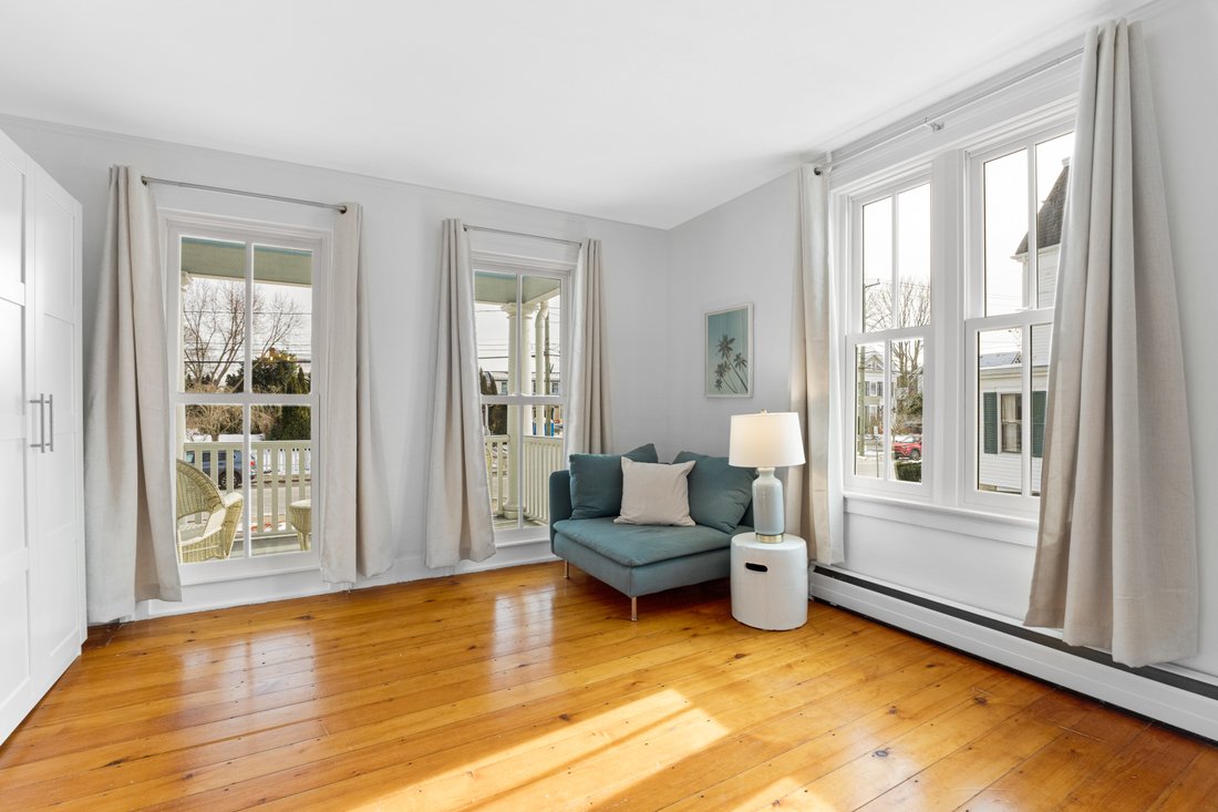 House in Groton, Connecticut, United States 3 - 18402616