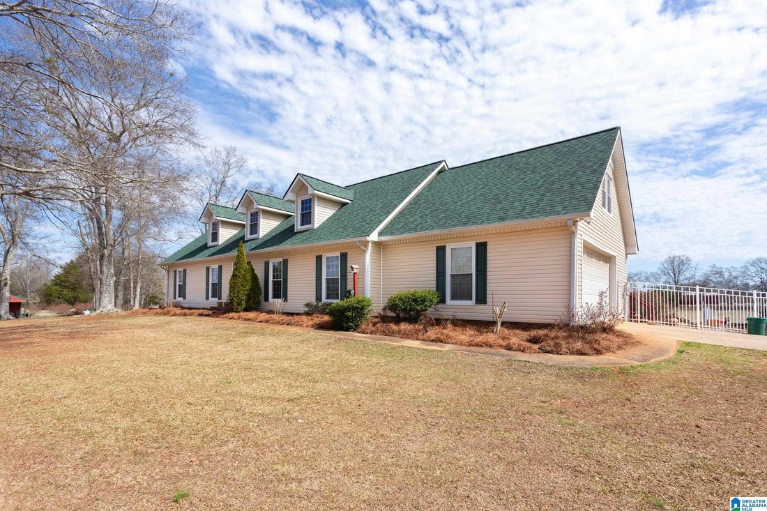 House in Lincoln, Alabama, United States 3 - 18400868