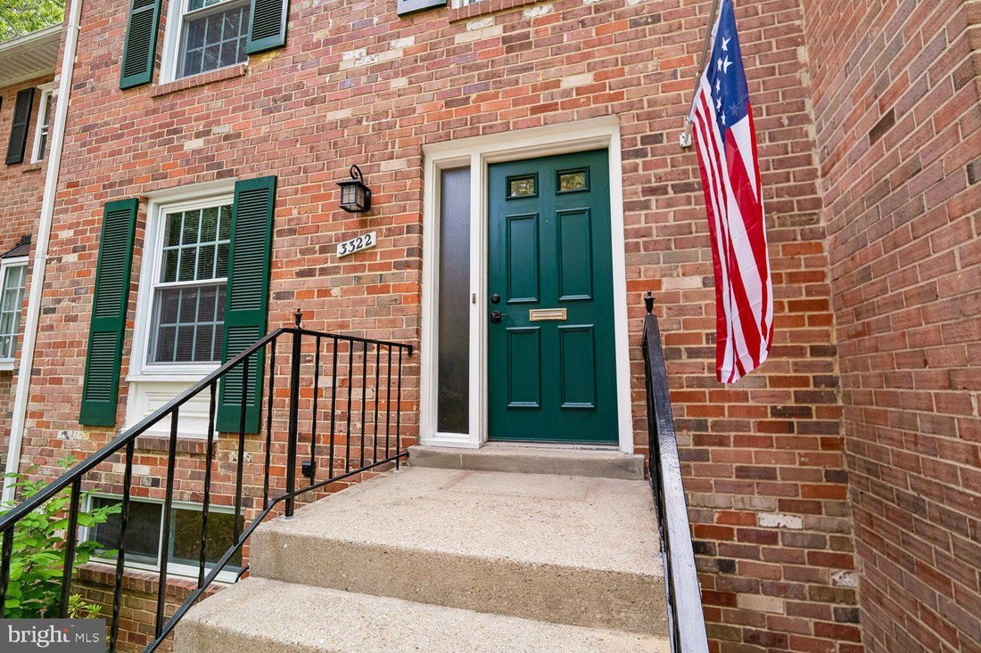 House in Idylwood, Virginia, United States 3 - 18199296