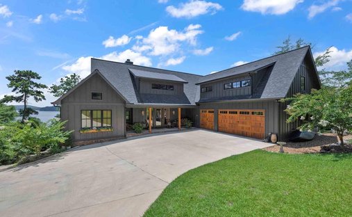 House in Ohatchee, Alabama, United States 1
