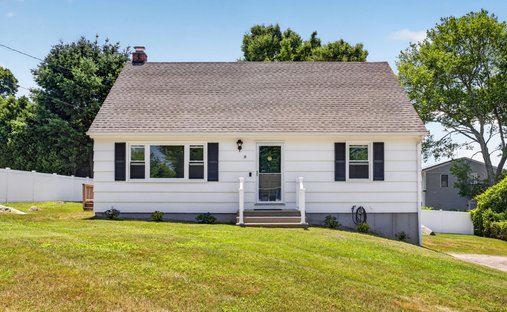 House in Groton, Connecticut, United States 1