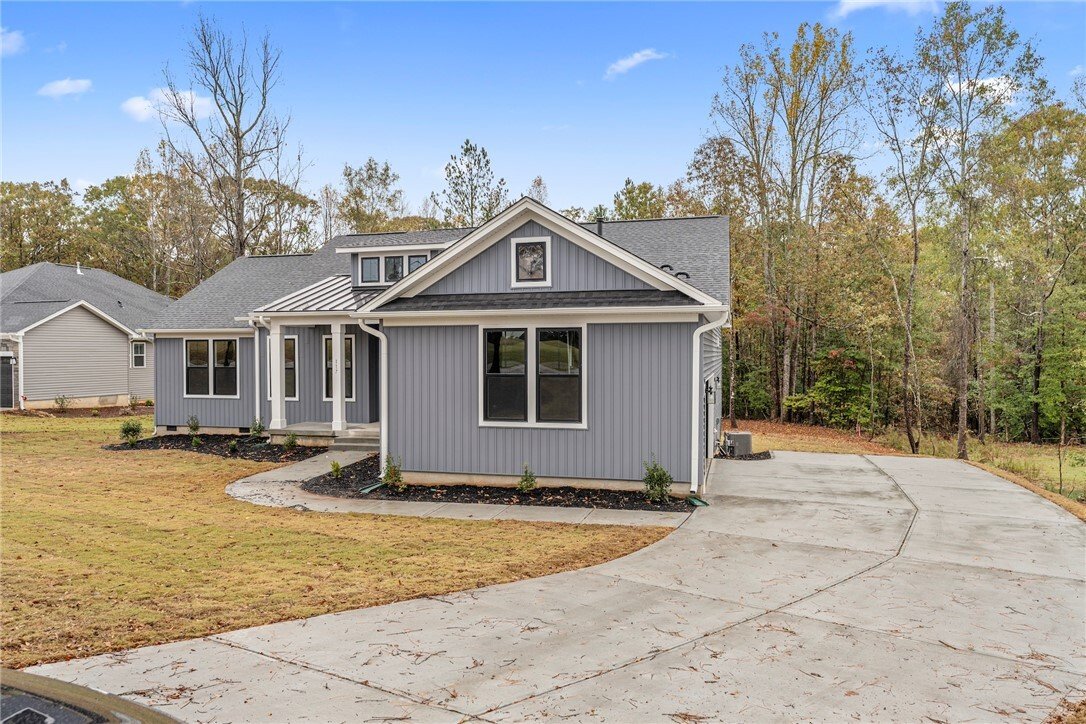House in Seneca, South Carolina, United States 2 - 18401804