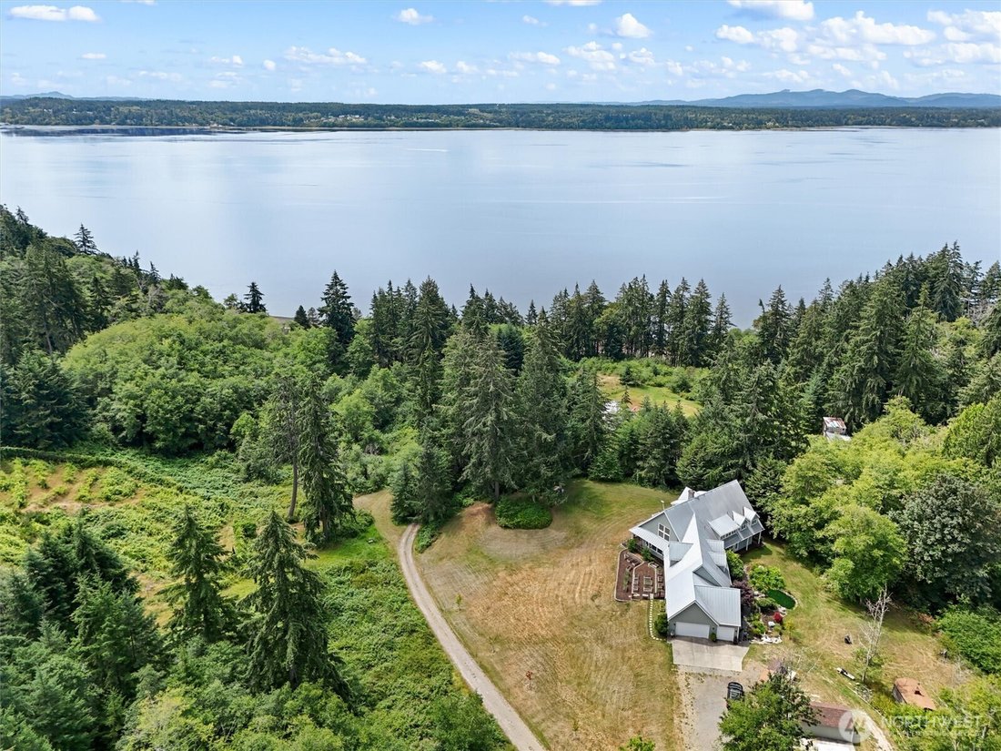 House in Anderson Island, Washington, United States 4 - 18402540