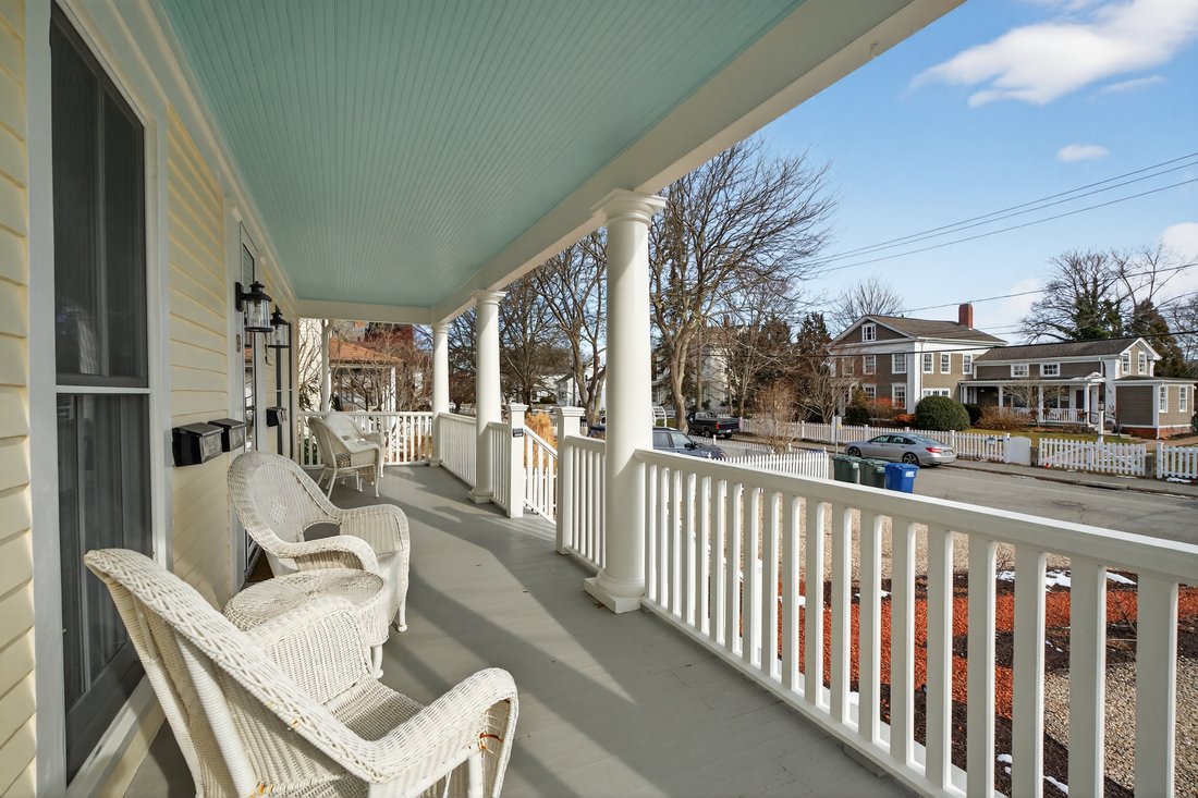 House in Groton, Connecticut, United States 2 - 18402616