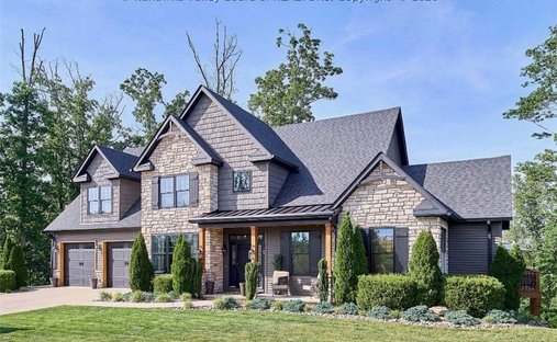 House in Dunbar, West Virginia, United States 1