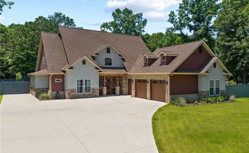 House in Fair Play, South Carolina, United States 1