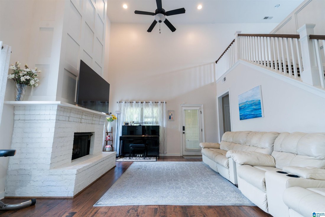 House in Hoover, Alabama, United States 3 - 18401395