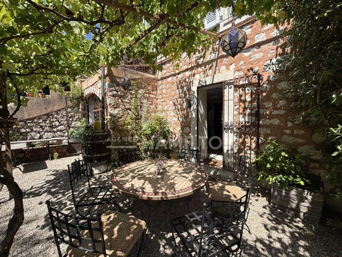 Villa en Nord, Roquefort-les-Pins, Francia 2 - 18400802