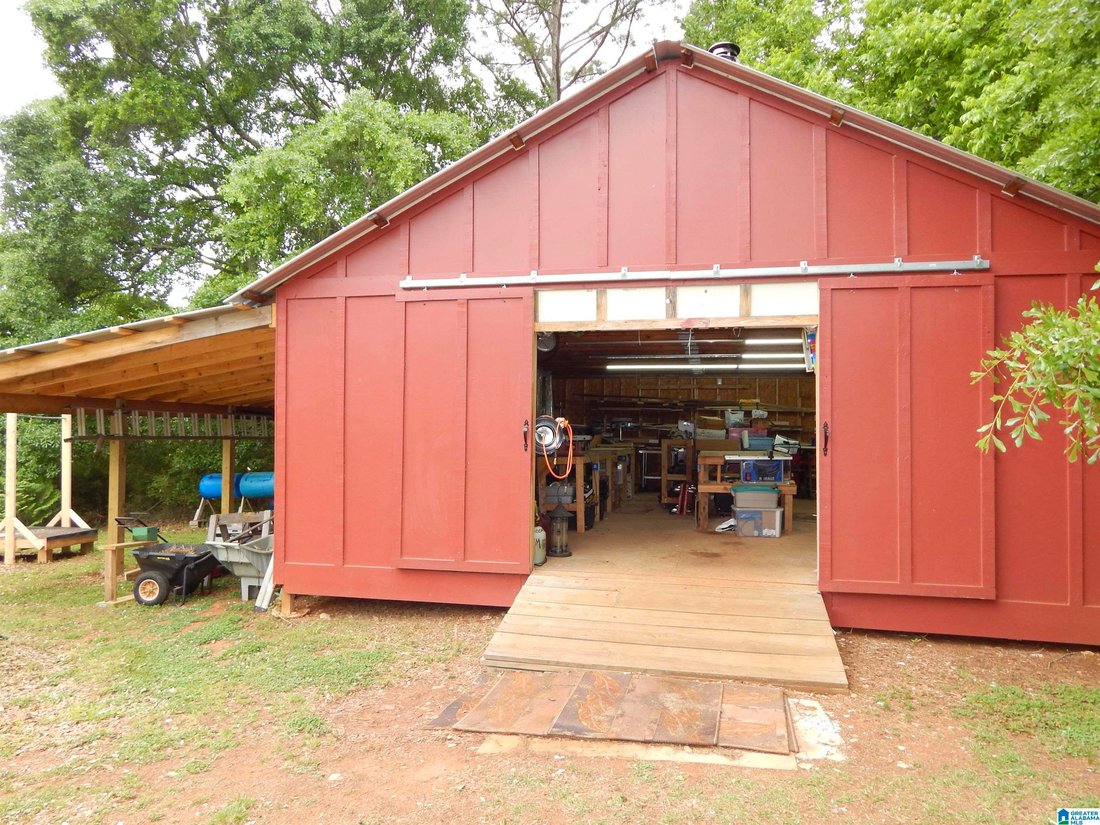 House in Anniston, Alabama, United States 3 - 18402240
