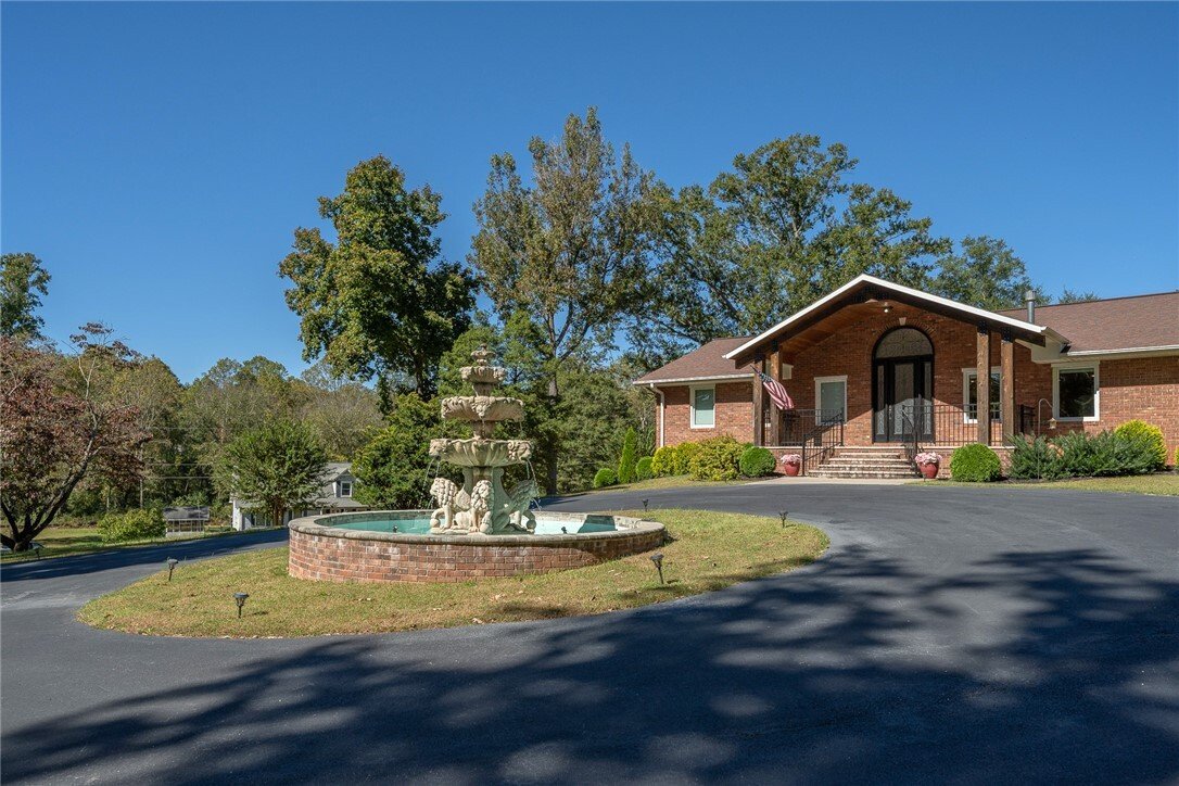 House in Inman, South Carolina, United States 2 - 18401728