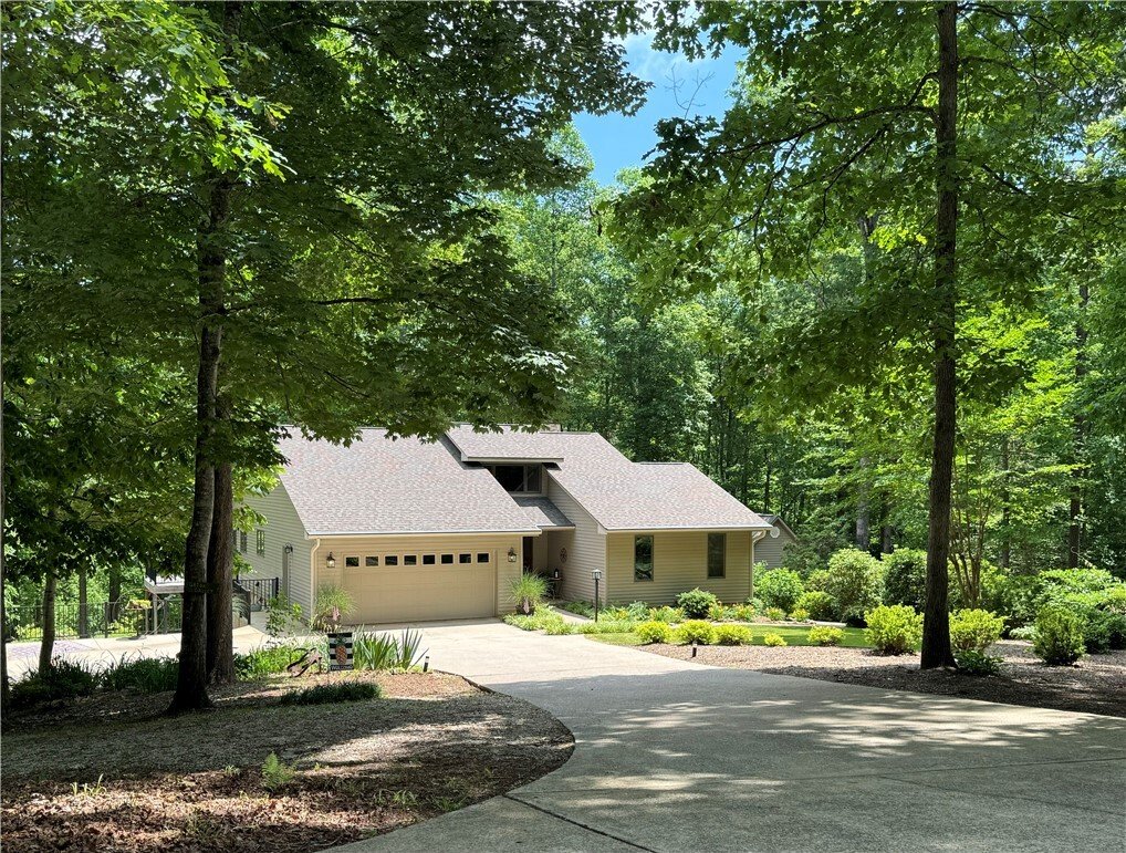 House in Salem, South Carolina, United States 1 - 18402069