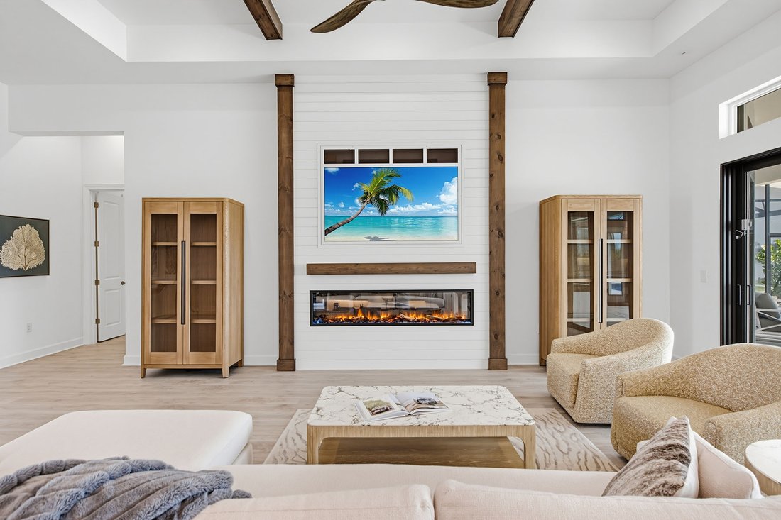 House in Naples, Florida, United States 4 - 18400797