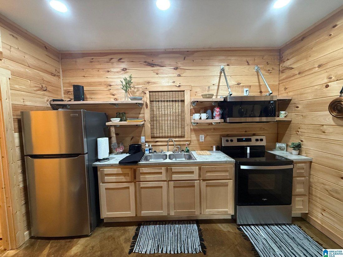 Piedmont, Alabama, United States 4 - 18400937