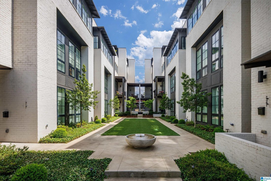 Townhouse in Birmingham, Alabama, United States 1 - 18401635