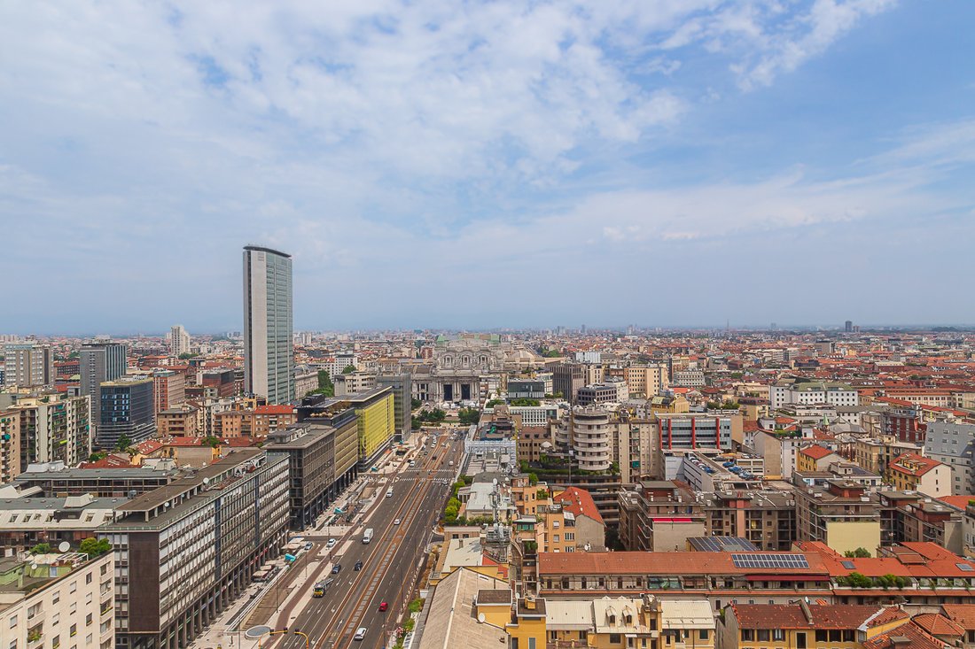 Apartment in Porta Venezia - Repubblica, Milan, Italy 3 - 18402355