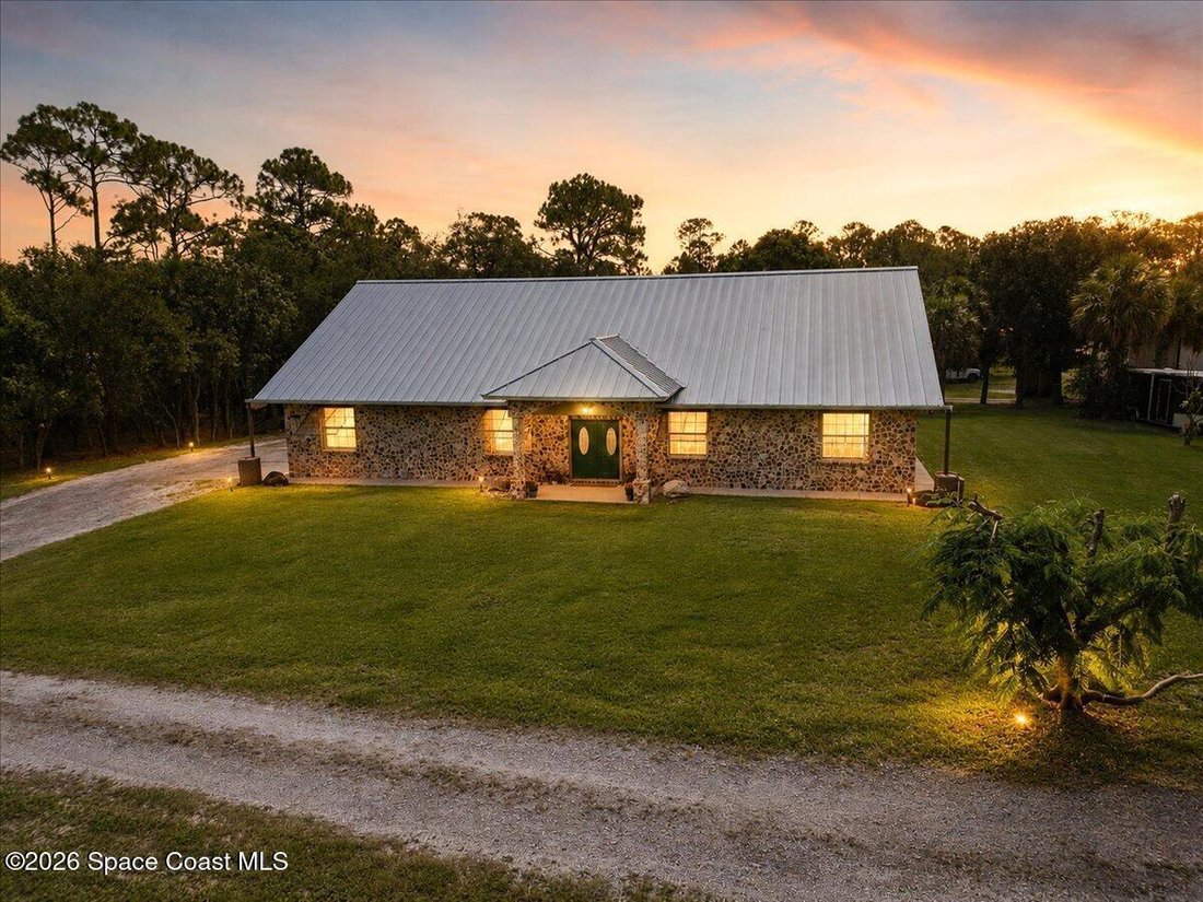 House in Grant-Valkaria, Florida, United States 1 - 18402575