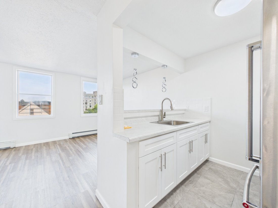 Apartment in New York, New York, United States 5 - 18402548