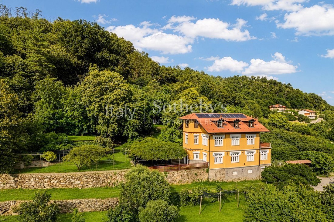 House in Viverone, Piedmont, Italy 3 - 18400791