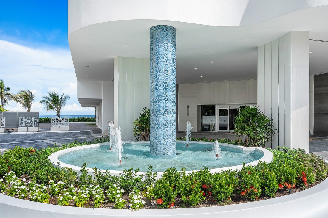 Condo in Boca Raton, Florida, United States 1 - 18400787
