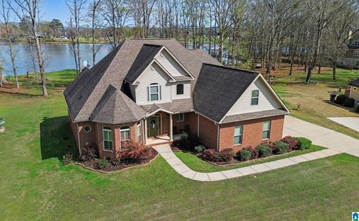 House in Wilsonville, Alabama, United States 1