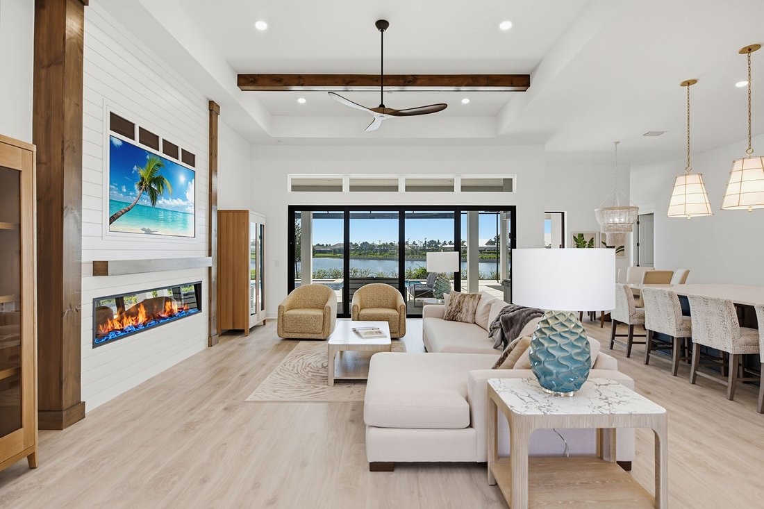 House in Naples, Florida, United States 3 - 18400797
