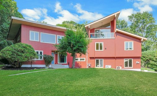 House in Cornwall-on-Hudson, New York, United States 1
