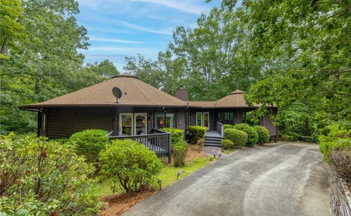 House in Salem, South Carolina, United States 1