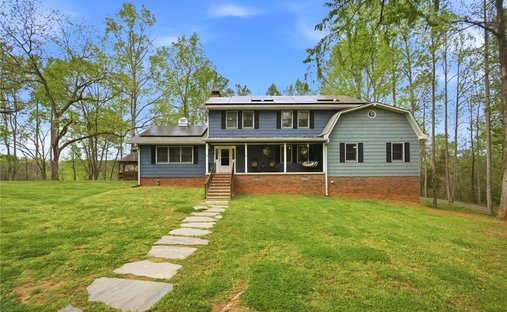 House in Walhalla, South Carolina, United States 1
