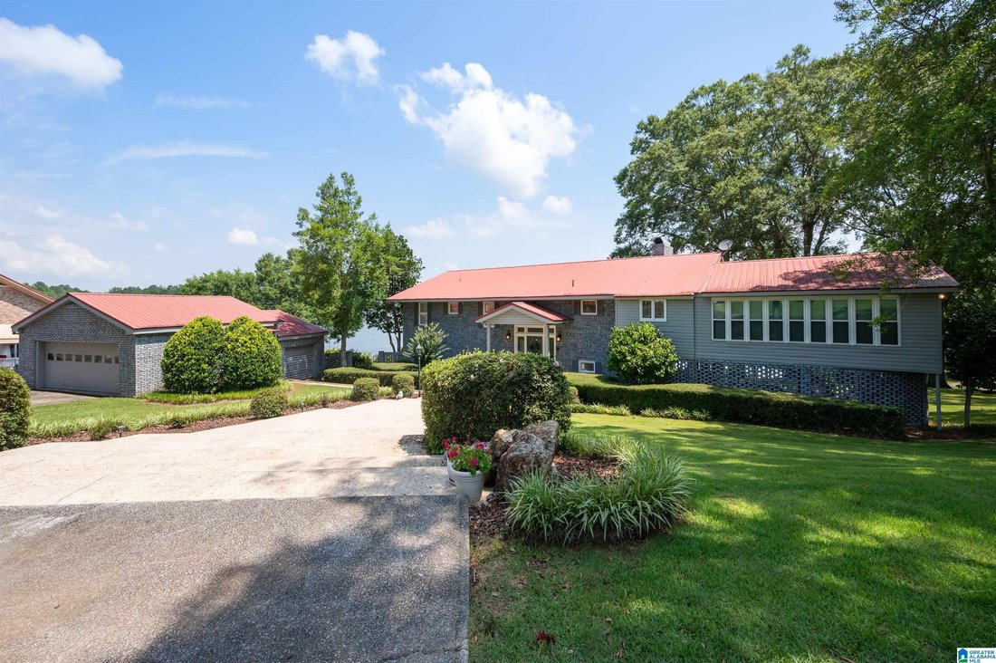 House in Talladega, Alabama, United States 2 - 18400934