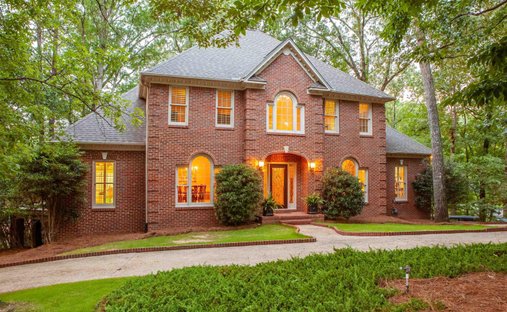 House in Mountain Brook, Alabama, United States 1