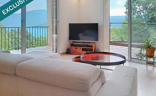 House in Sainte-Croix-du-Verdon, Provence-Alpes-Côte d'Azur, France 1