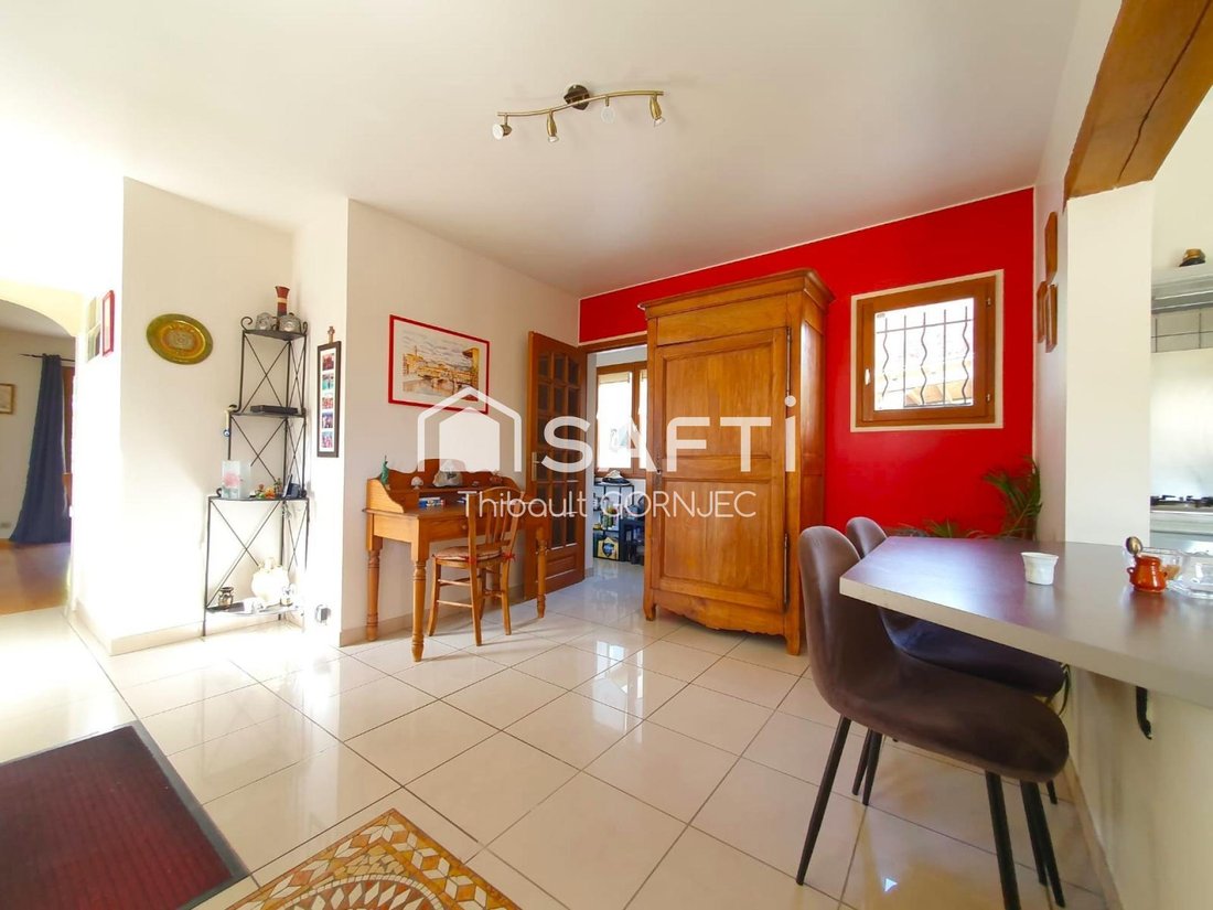 House in Bourron-Marlotte, Ile-de-France, France 3 - 18389801