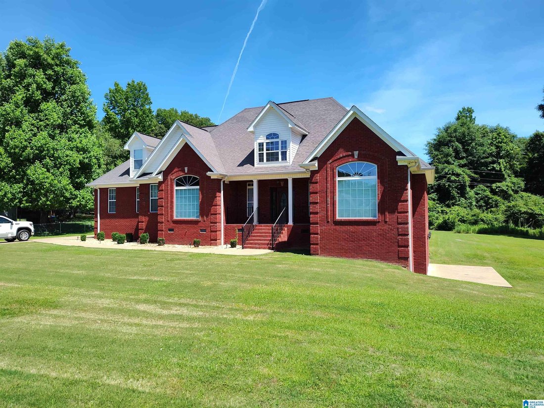 House in Sylacauga, Alabama, United States 2 - 18400863