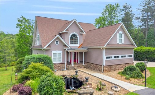 House in West Union, South Carolina, United States 1