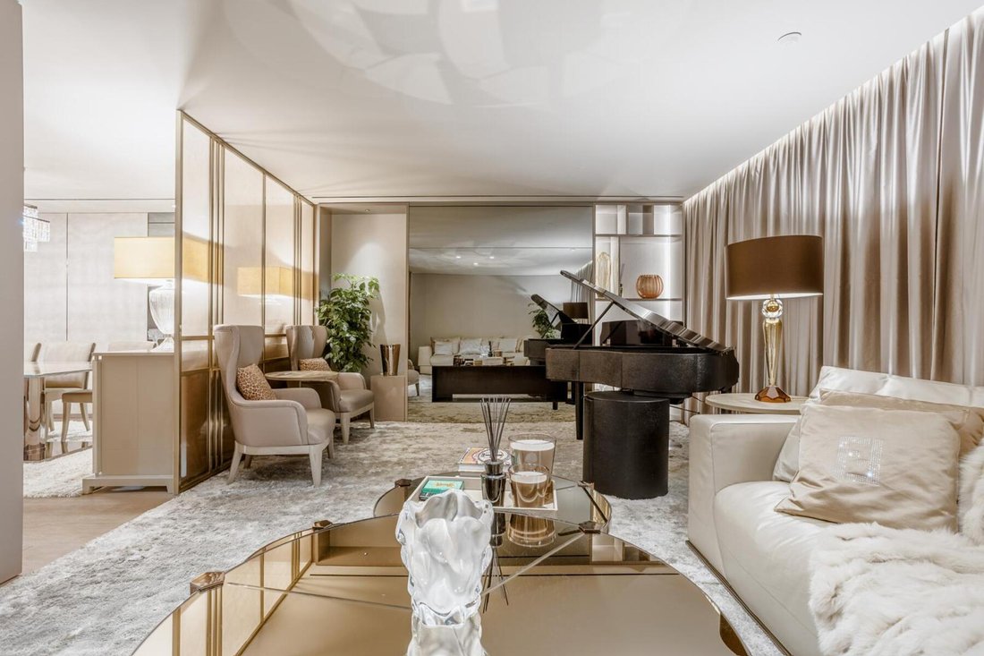 Apartment in Arroios, Lisbon, Portugal 1 - 18402413