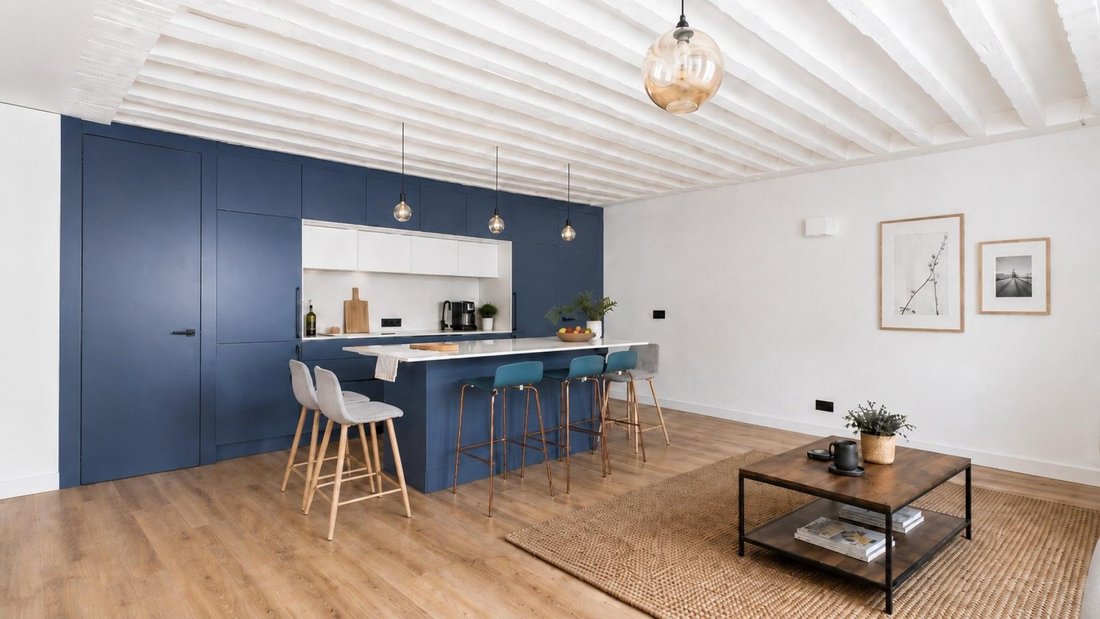 Apartment in Palais Royal, Paris 1er Arrondissement, Paris 4 - 18402434