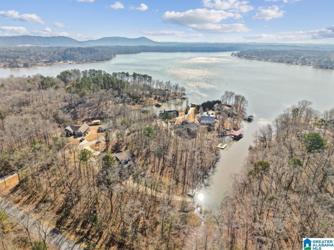 House in SYLACAUGA, Alabama, United States 1 - 18401581