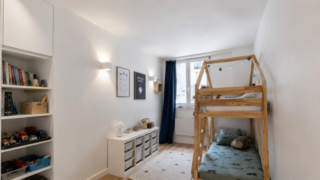 Apartment in Palais Royal, Paris 1er Arrondissement, Paris 5 - 18402434
